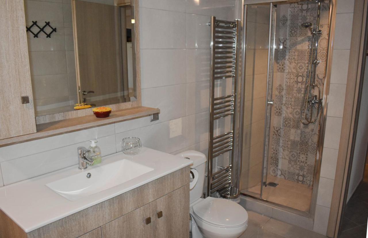 Appartement Galaxidi Family House Extérieur photo